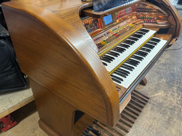 Lowrey Stardust (oak) - Image 5