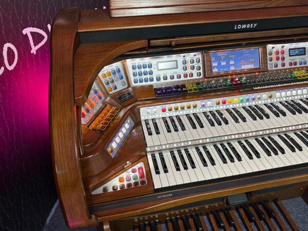 Lowrey Symphony Showcase (oak) - Image 2