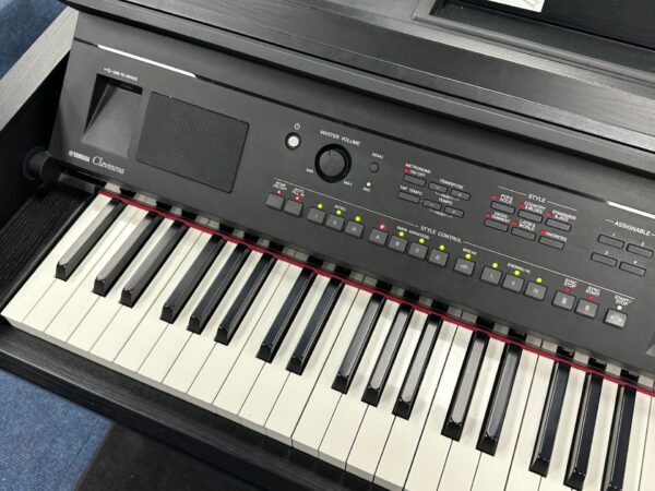 Yamaha Clavinova CVP709b - Image 4