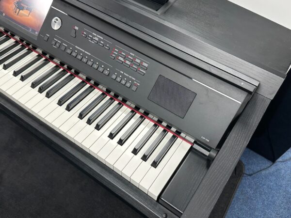Yamaha Clavinova CVP709b - Image 6