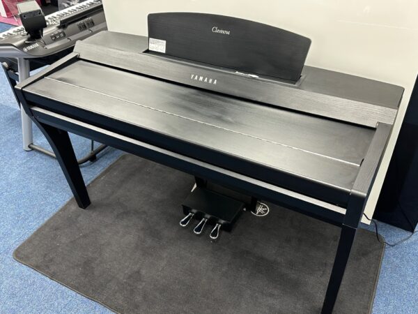 Yamaha Clavinova CVP709b - Image 3