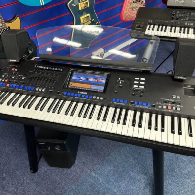 Yamaha Genos 1 inc speakers