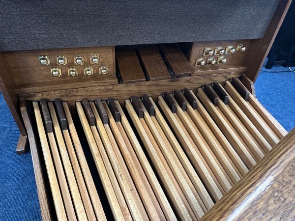 Johannus Opus 30 Classical Organ - Image 4