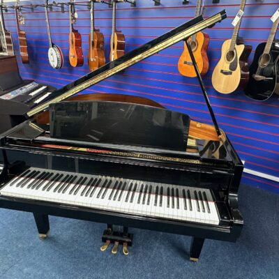 Yamaha GH1 baby grand
