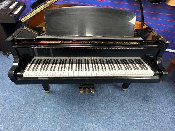 Yamaha GH1 baby grand - Image 3