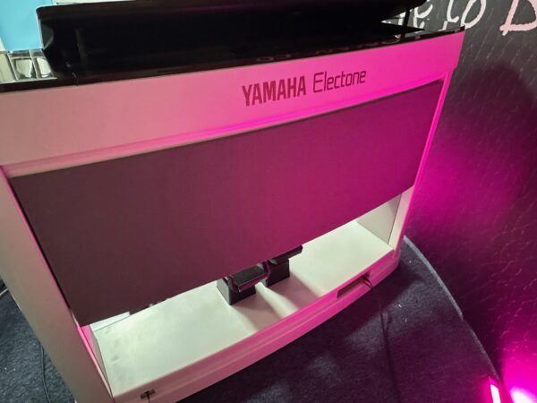 Yamaha Electone ELX1i - Image 4