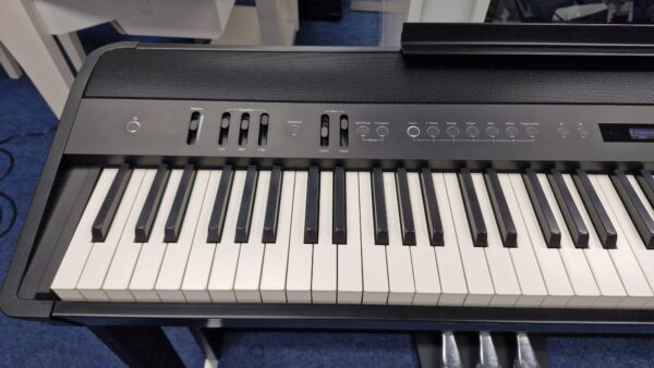 Roland FP-90 Digital Piano - Image 8
