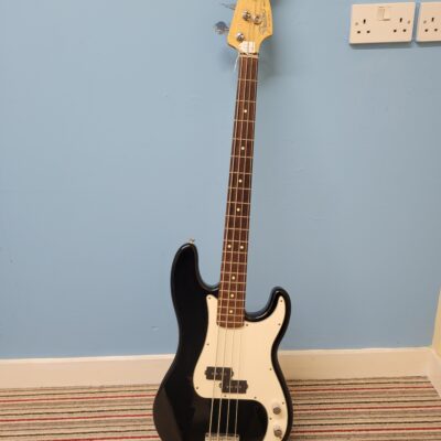 Fender 2001 Precision Electric Bass Guitar MIM