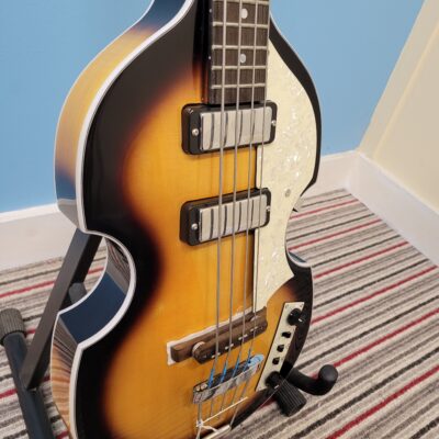 Vintage VVB4 Violin Electric Bass