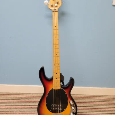 Vintage V96 4-String Active Bass