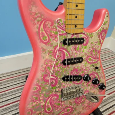 Fender Paisley Stratocaster Electric Guitar MIJ (2003)