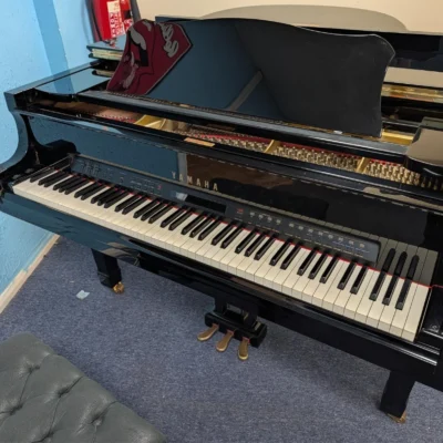 Yamaha C3 Midi Grand (not working)