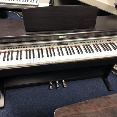 Lowrey EZP8 digital piano